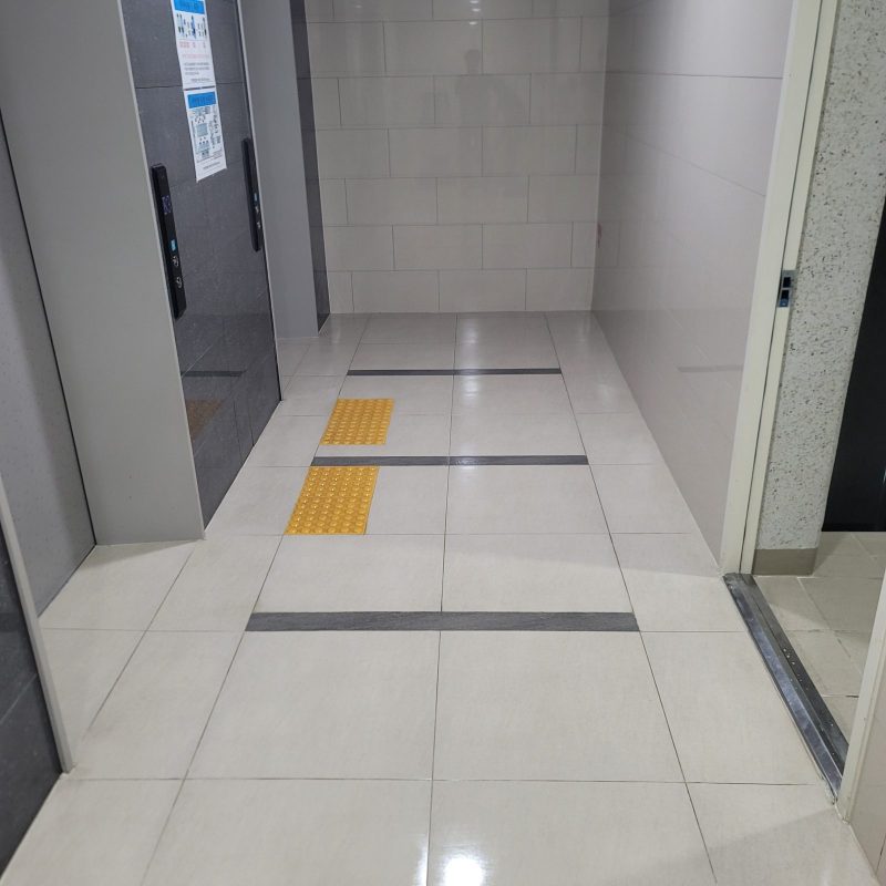 부산광역시 건물청소 작업 후 현장 사진