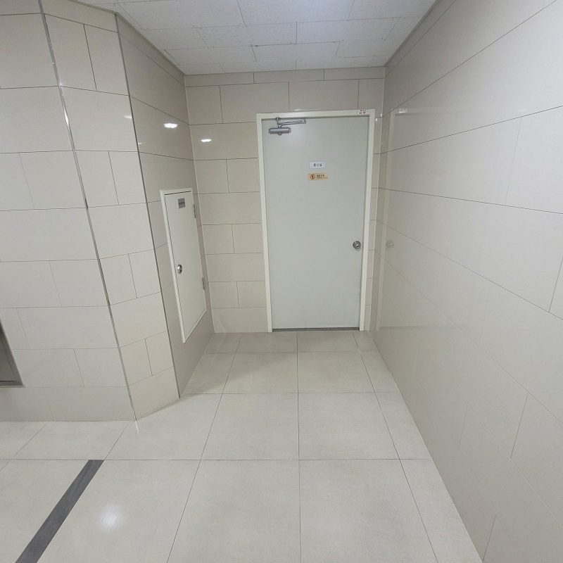 양산시 건물청소 작업 후 현장 사진