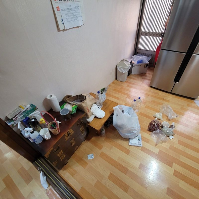 북구 유품정리 작업 전 현장 사진