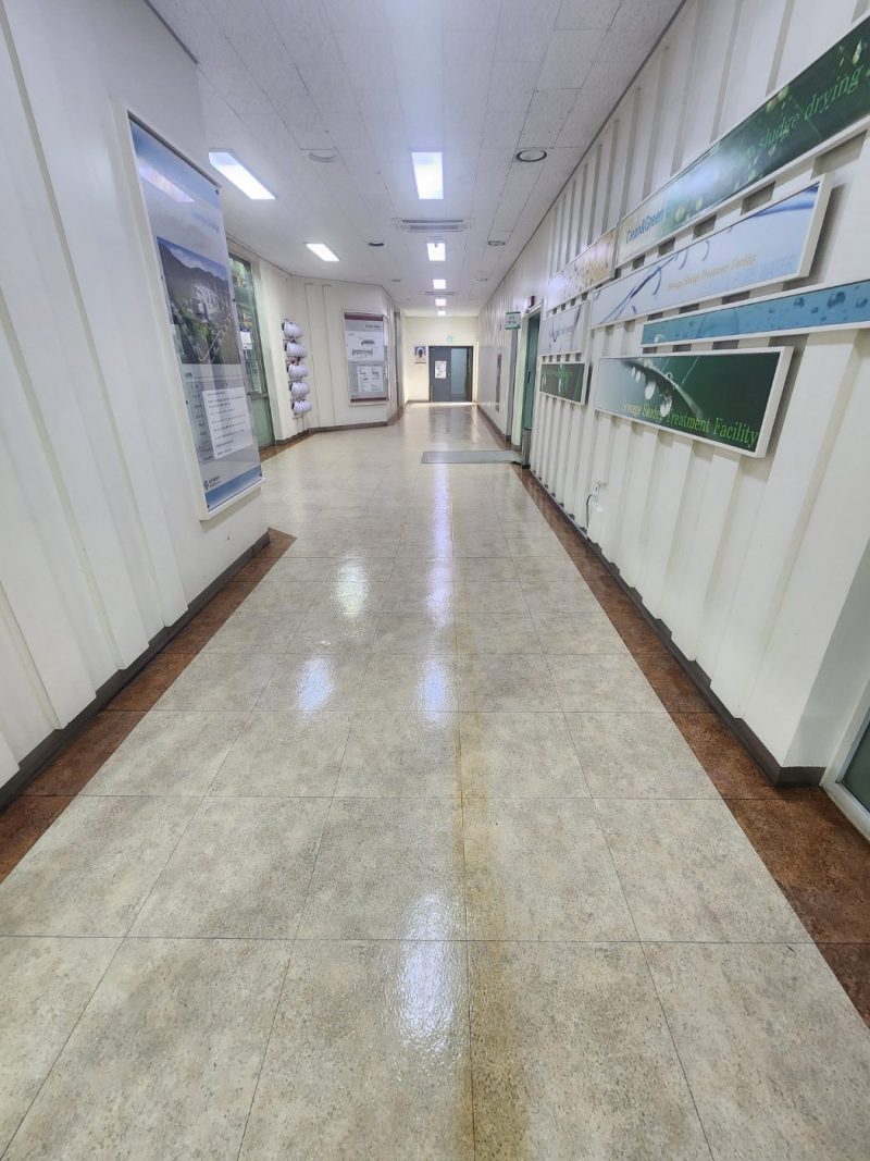 천안시 바닥청소 작업 후 현장 사진