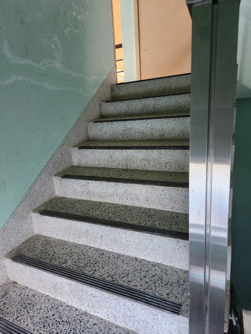 학교청소 작업 후 현장 사진