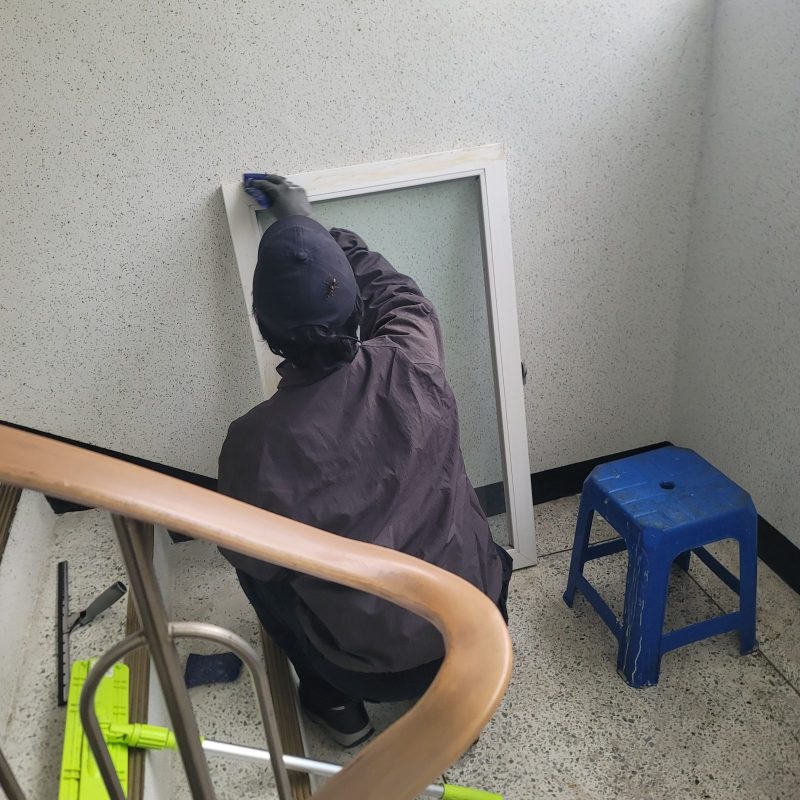 중구 청소 작업 중 현장 사진