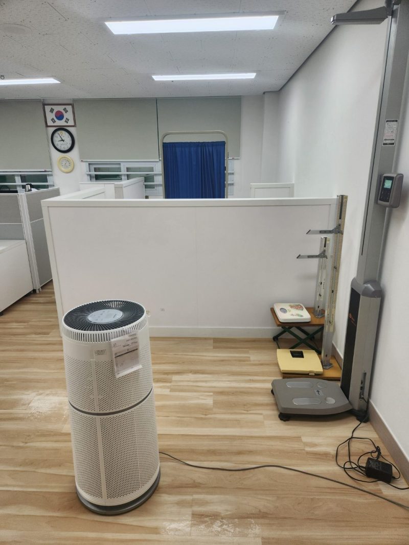 학교청소 작업 후 현장 사진